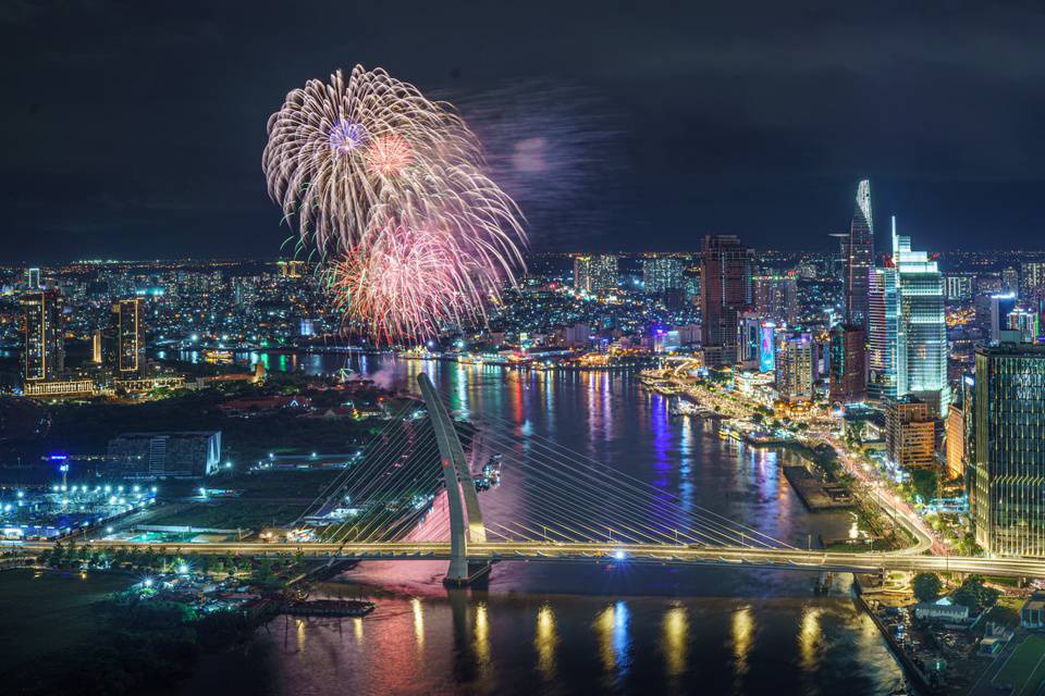 cau thu thiem 2 buoi toi quan 2 batdongsanquan2.com
