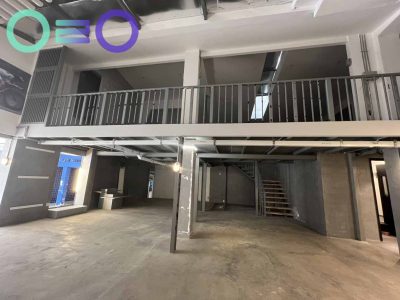 chothuematbangduongquochuongthaodienquan2gan450m2gia140trieu batdongsanquan2.com